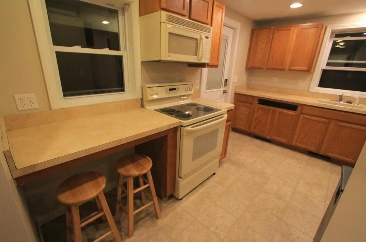 Superp South End Apartment Бърлингтън Екстериор снимка
